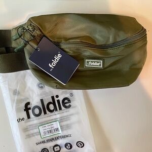 Foldie Crossbody bag